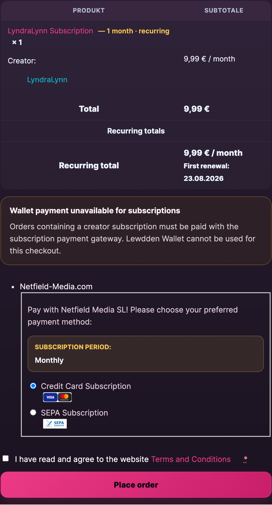 The subscription checkout: recurring total, first renewal date and the subscription payment methods.